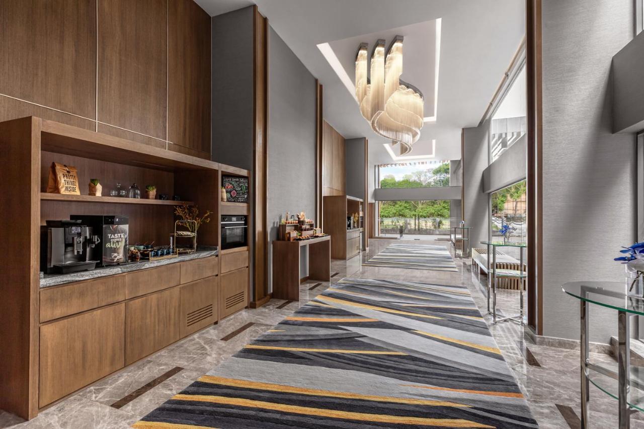 מלון Courtyard By Marriott North 5*