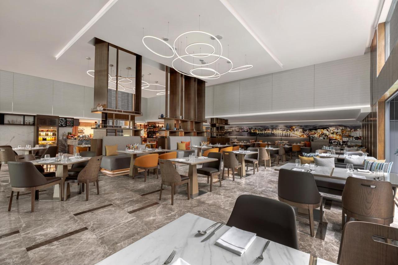 Courtyard By Marriott North מלון 5*